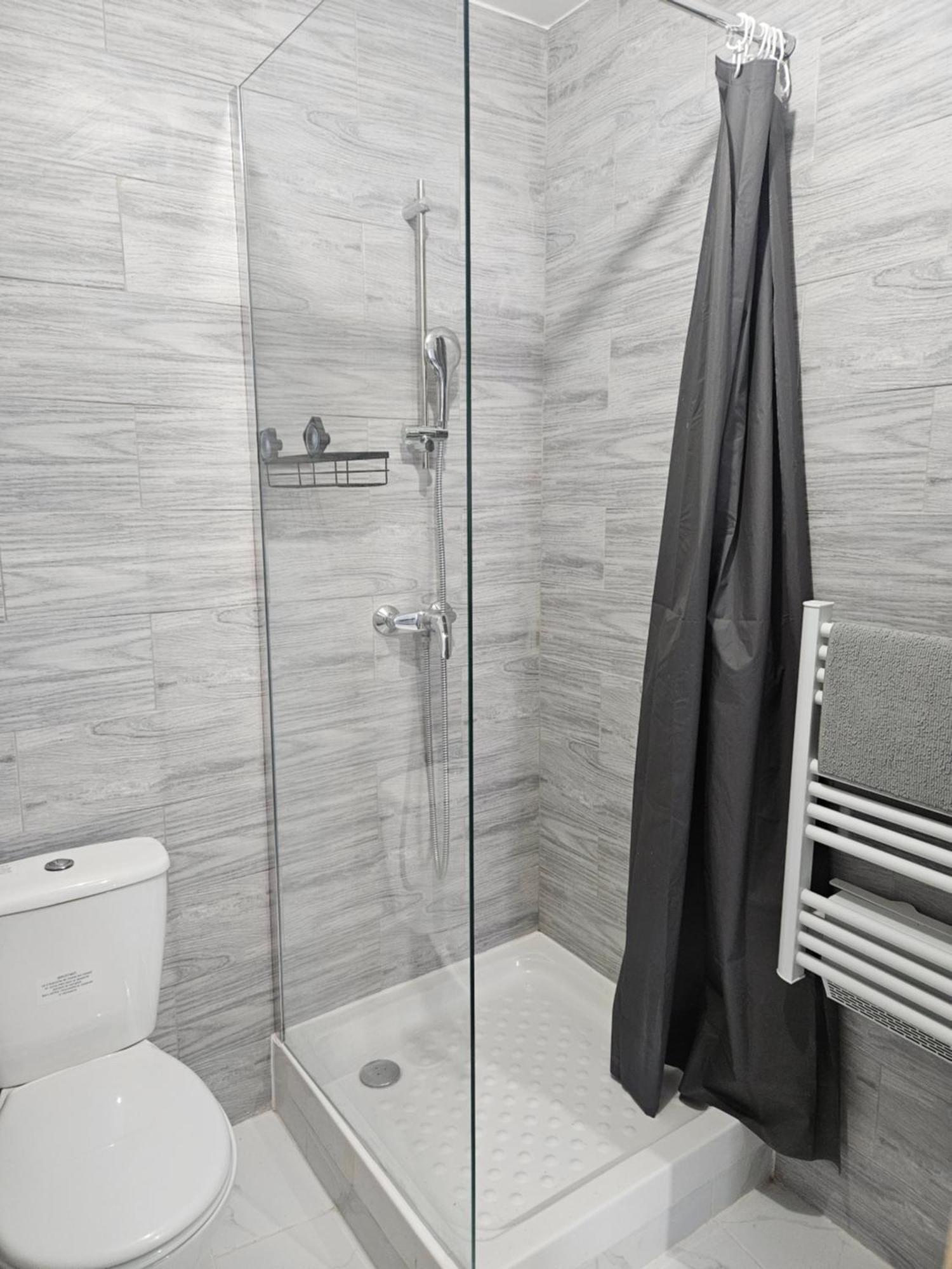 T2 Moderne, Calme Et Entierement Renove. Apartment Béziers Exterior foto